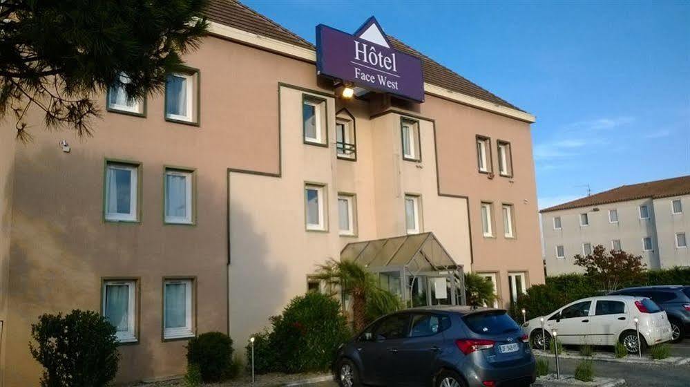 Face West Le Pontet Hotel Le Pontet  Exterior photo